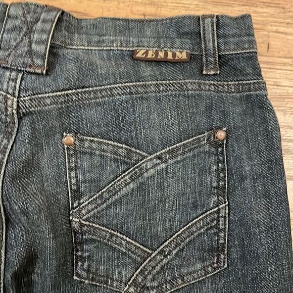 ZENIM STRETCH CLASSIC JEANS. NEW WITH TAGS. - Picture 10 of 12